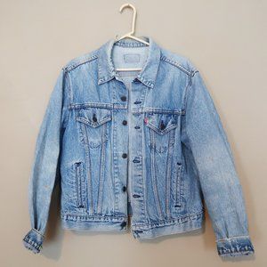 Vintage Levi's Denim Distressed 71506 Jacket 46L